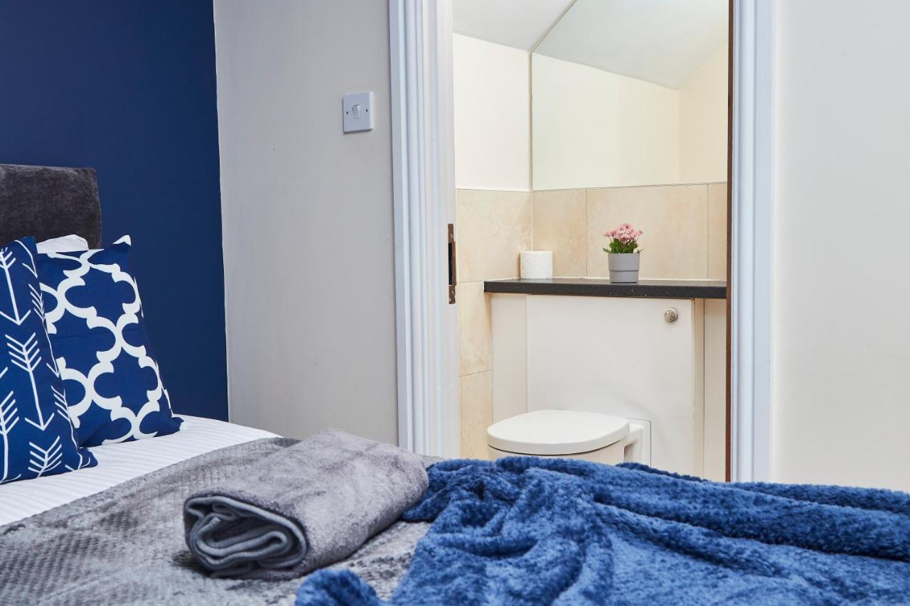 Stunning Hepburn Suite! Bath Exterior foto